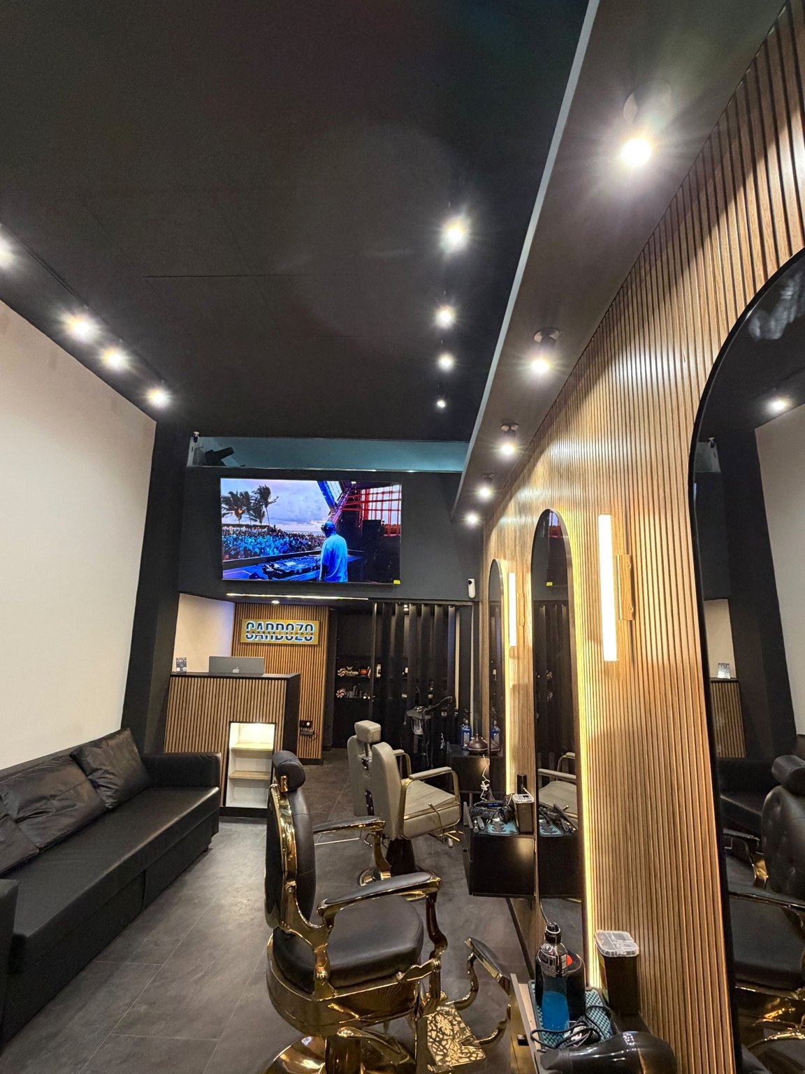 Espacio interior de la barbería