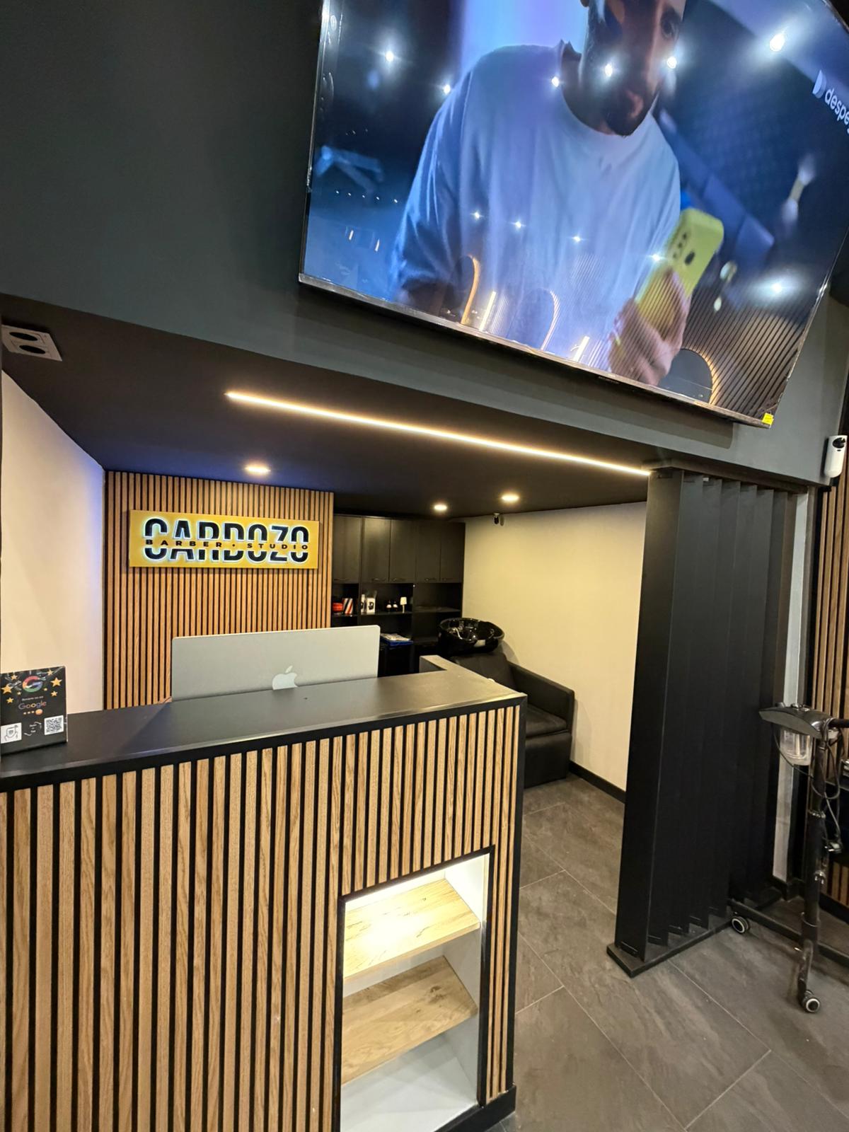 Recepción de Cardozo Barber Studio